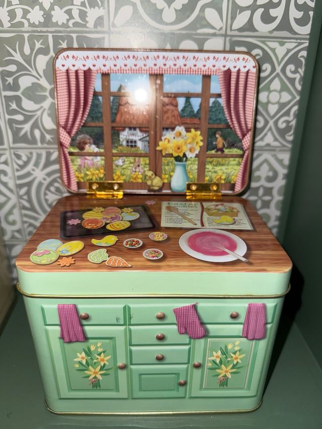 Colección de latas decorativas