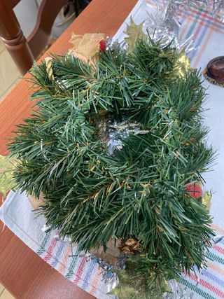 Nacimiento Niño Jesús y Adorno Floral