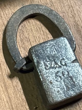 Lotto 8 Antiche Bilance Pesate in Ferro