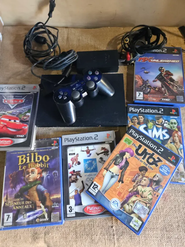 Consola PlayStation 2 com 4 jogos