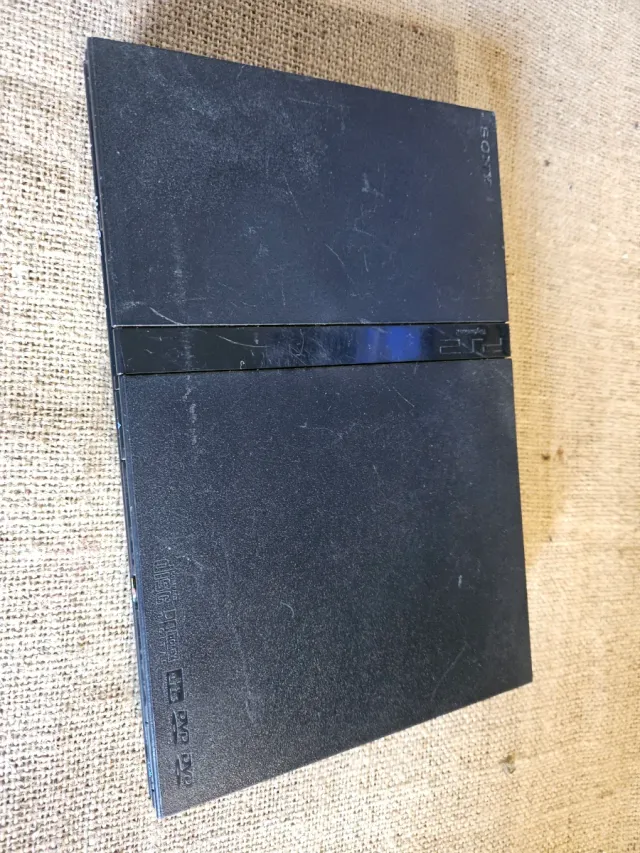 Consola PlayStation 2 com 4 jogos