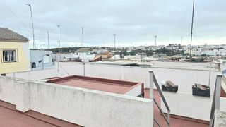 Chalet en venta en La Banda - Campo de Fútbol en Chiclana de la Frontera