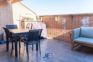 Dúplex en venta en Eixample Sud – Migdia en Girona