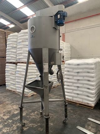 silo o tolva mezcladora de granza