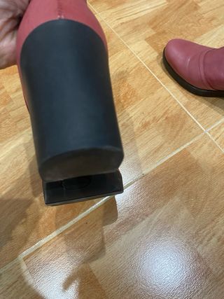 Botines piel rojos talla 38