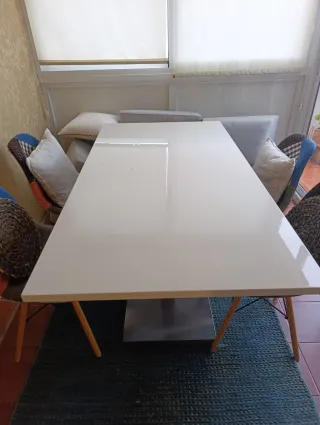 Mesa comedor 6 plazas diseño moderno