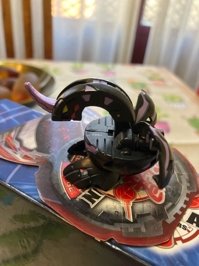 Bakugan Dragonoid B2 Darkus 520G