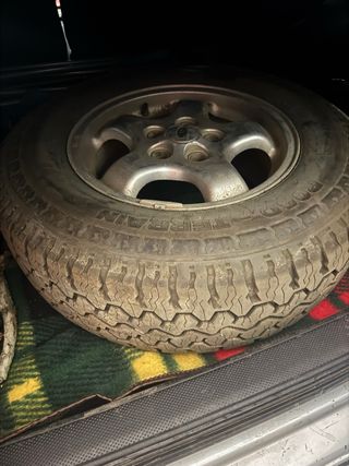 4 Llantas Land Rover 235/70/16 Mixtas