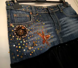 Falda tejana y negro bordado Talla M