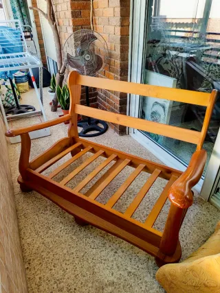 Sofá de 2 plazas clásico. OFERTAAAAAA