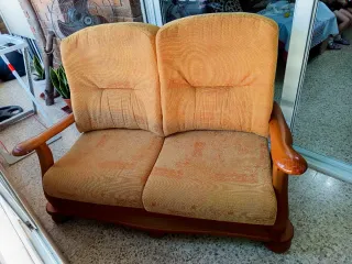 Sofá de 2 plazas clásico. OFERTAAAAAA