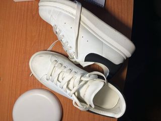 Alexander McQueen Zapatillas Blancas Negras