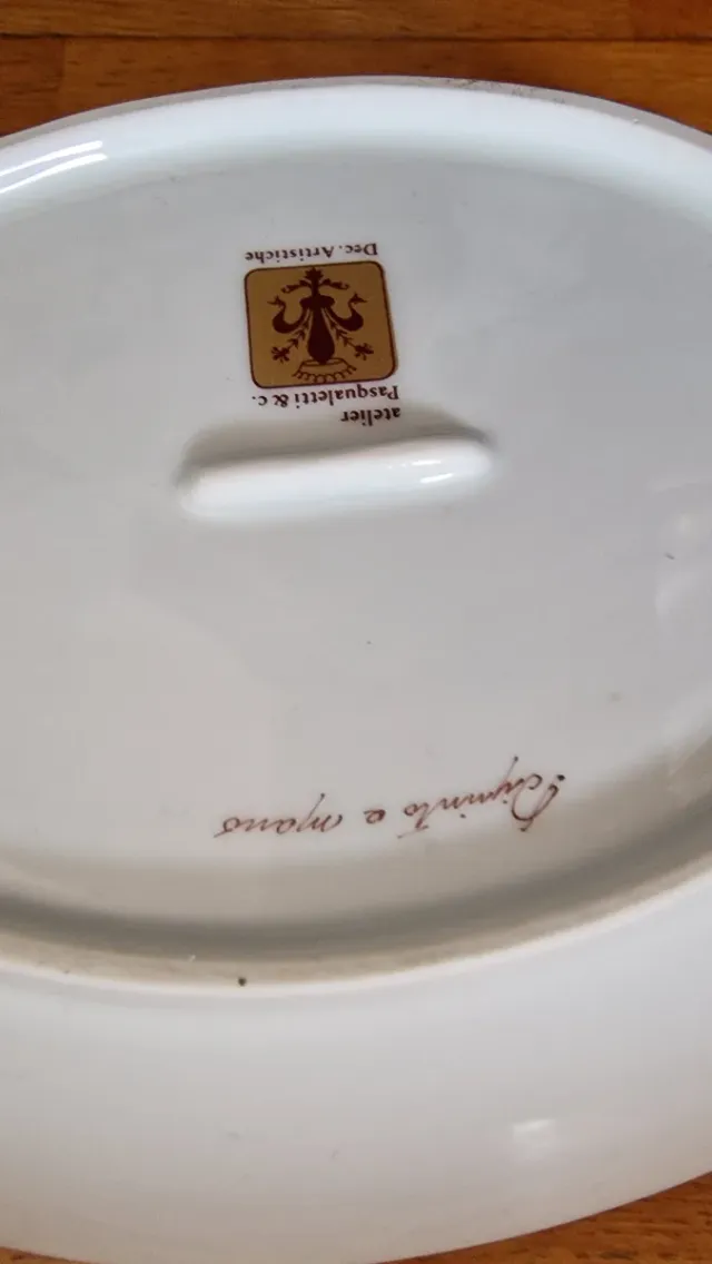 Piatto vassoio ceramica dipinto a mano