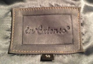 Cazadora motera estilo racing