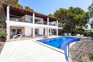 Chalet en alquiler en Es Camp de Mar en Andratx