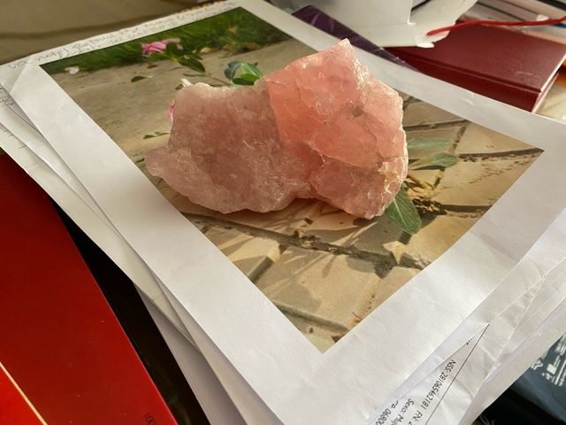 Trozos de Cuarzo Rosa en bruto