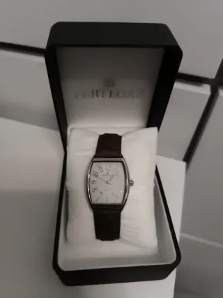 Reloj Pertegaz Marrón y Plateado de QUARTZ