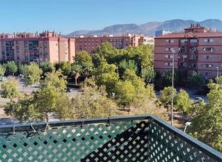 Piso en venta en San Francisco Javier en Granada