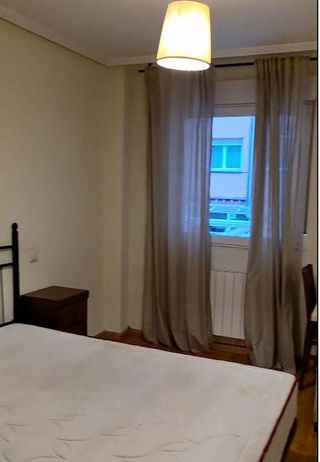 Piso en venta en Universidad en Ávila