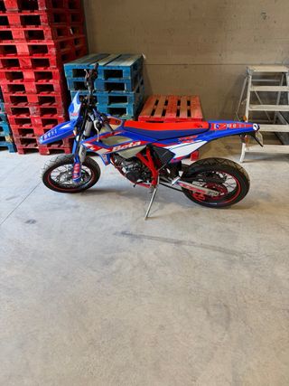 Beta RR Edición Limitada Supermotard 125