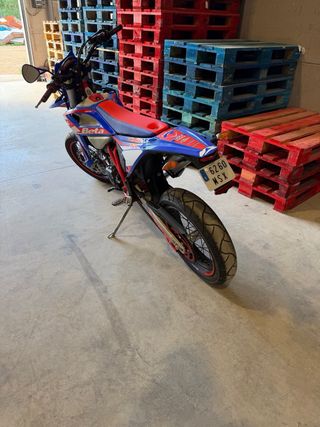 Beta RR Edición Limitada Supermotard 125