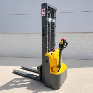 Apilador Eléctrico 1500kg a 3500mm*IVA NO INCLUIDO