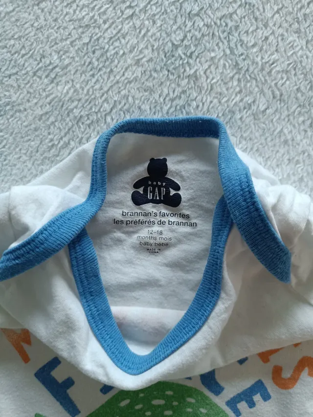 Lote 2 bodys GAP bebé