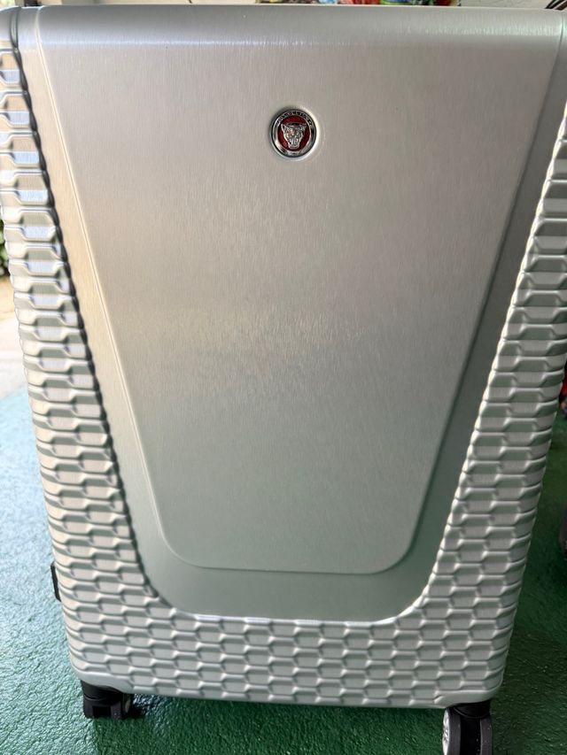 Maleta Rígida Jaguar Nueva Plata