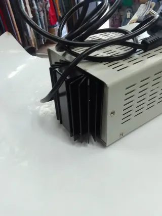 Fuente Alimentación DC Regulada 13.8V 10-12A