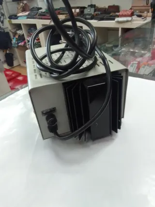 Fuente Alimentación DC Regulada 13.8V 10-12A