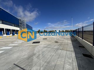 Nave industrial en alquiler en Los Olivos - Los Ángeles - Perales del río en Getafe