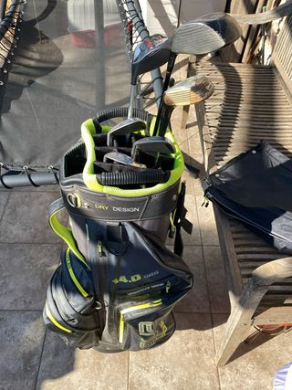 Bolsa de palos de golf gris DRY DESIGN + 6 palos