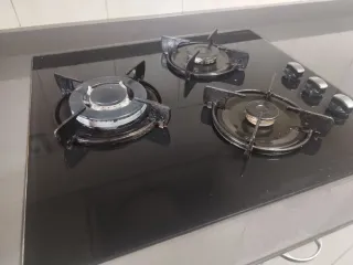 Placa de gas Corberó 3 fuegos