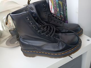 Botas Dr. Martens Negras