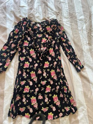 Vestido floral negro y rosa