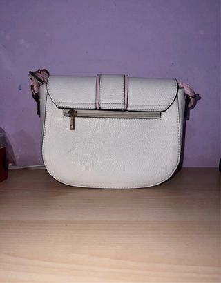 Borsetta piccola bianca e rosa con tracolla