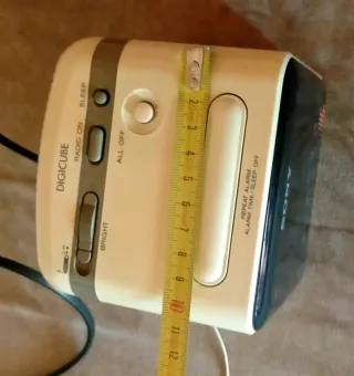 Radiosveglia Sony DIGICUBE vintage