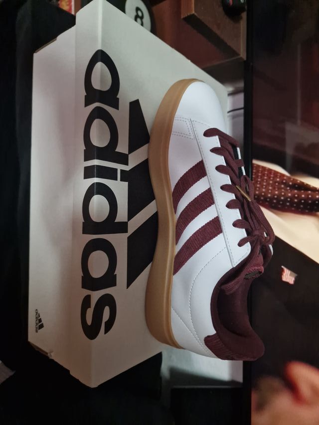 Sneakers Adidas Bianche e Marroni