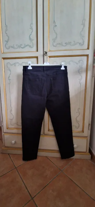 Pantaloni neri donna