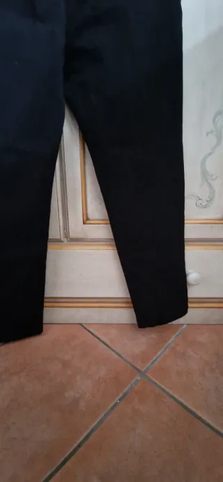 Pantaloni neri donna