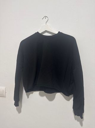 Suéter negro talla única
