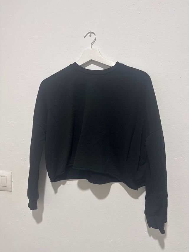 Suéter negro talla única