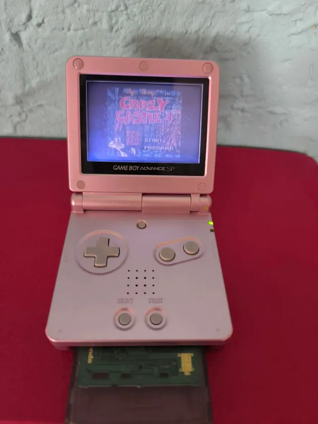 Nintendo GBA SP + 7 Juegos
