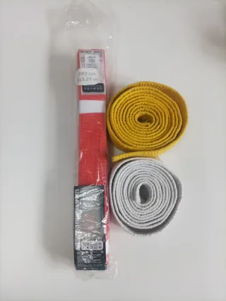 Cinturones Artes Marciales (Rojo, Amarillo, Blanco