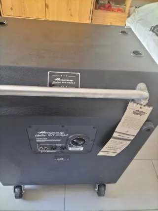 Pantalla y cabezal Ampeg Heritage