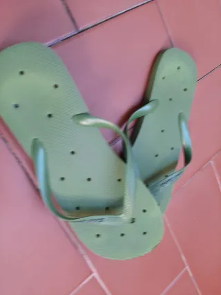 Chancletas verdes piscina playa casual T. 43/44 ap