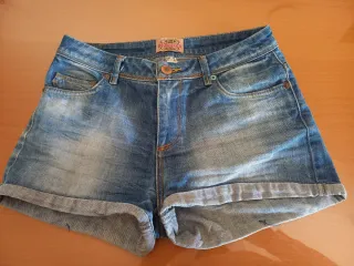 Pantalón corto vaquero Bershka