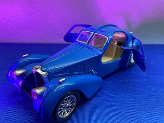 COCHE ESCALA 1:24 BUGATTI ATLÁNTICO 1936 BURAGO