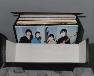 The Beatles CD Singles Collection Caja