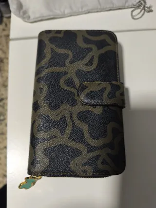 Cartera Tous Kaos Classic Negra y Marrón